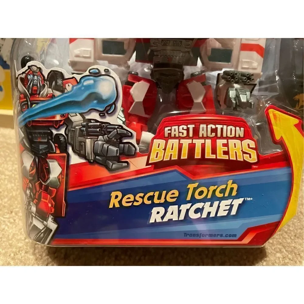 Transformers Rescue Torch Ratchet Fast Action Battlers Hasbro New Sealed MOC